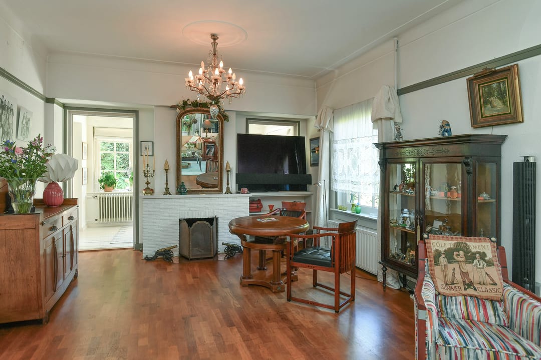 Photo 13 of Van Ruisdaelstraat 35