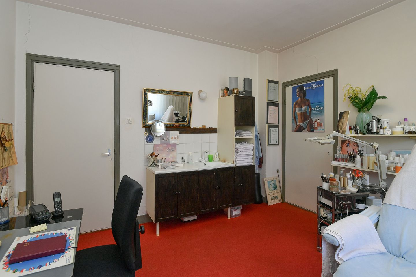 Photo 29 of Van Ruisdaelstraat 35