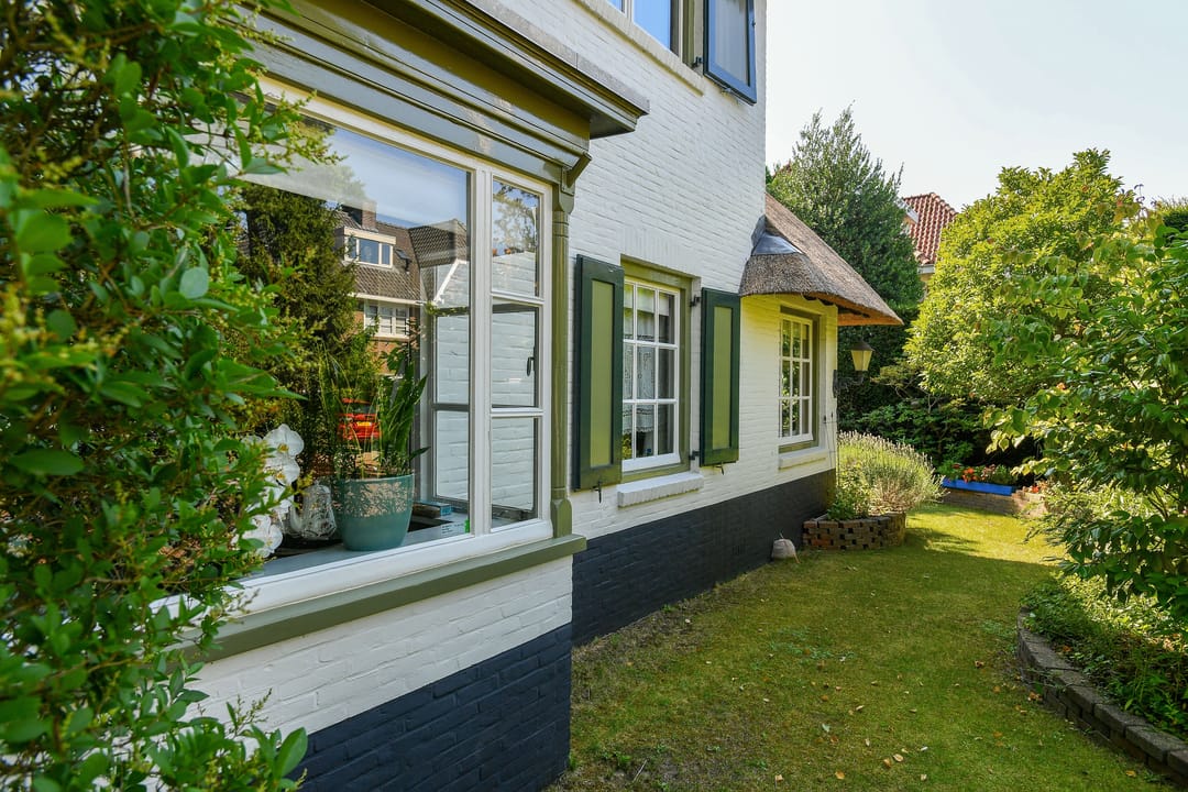 Photo 41 of Van Ruisdaelstraat 35
