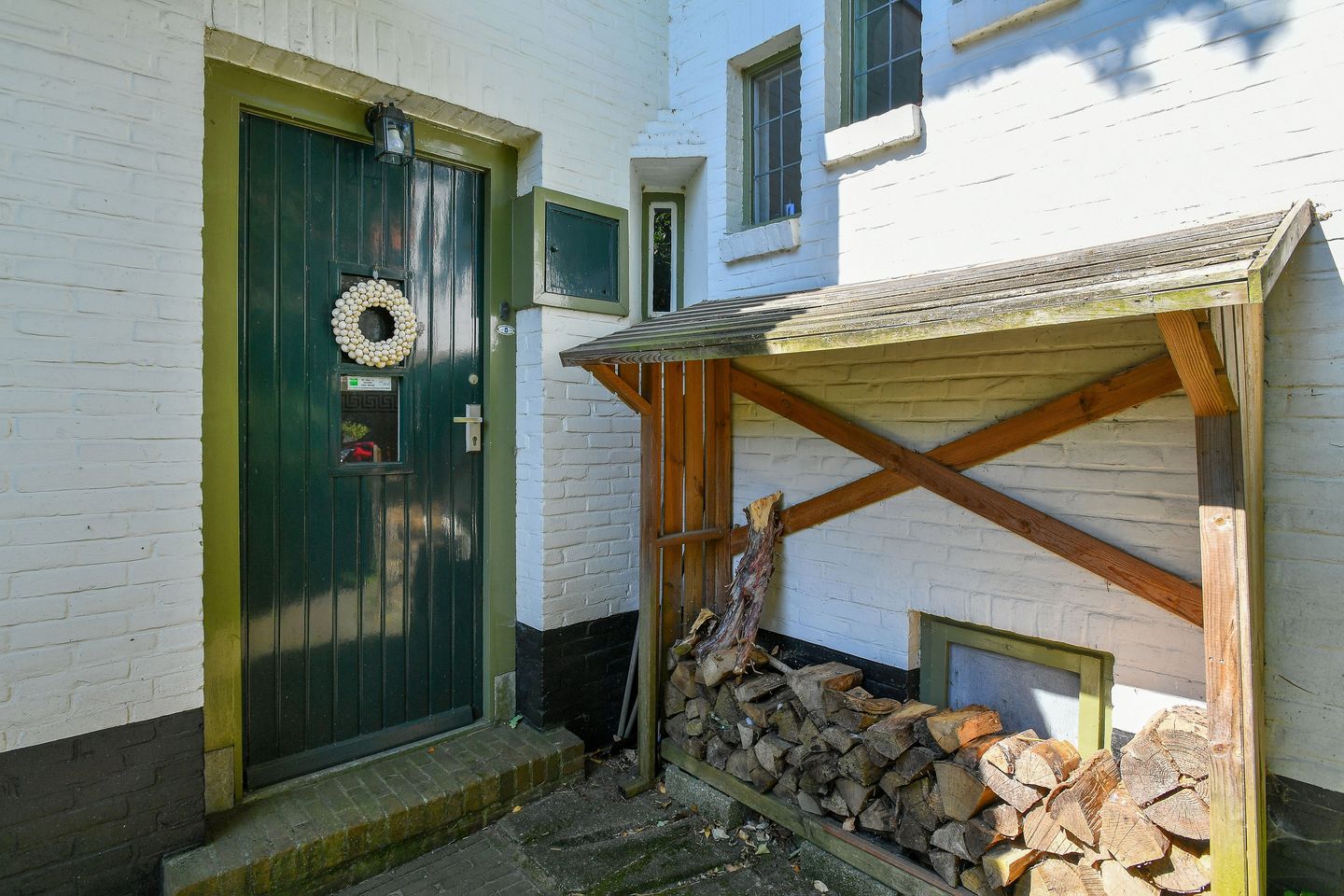 Photo 40 of Van Ruisdaelstraat 35