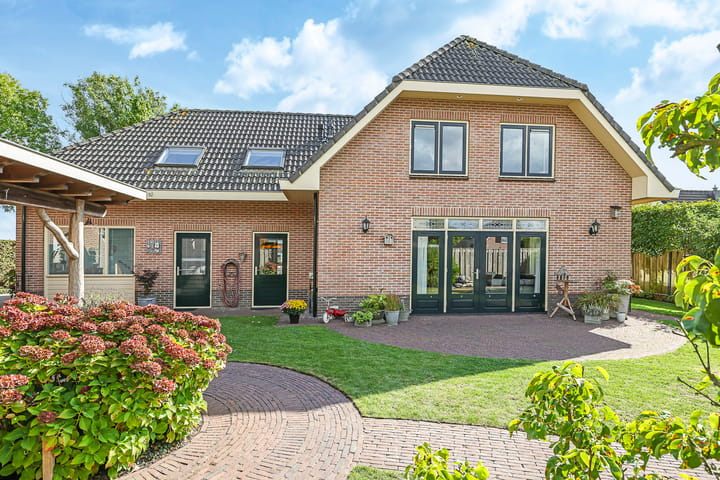 Vrijstaande woning te koop: Broekdijk 24, Kesteren