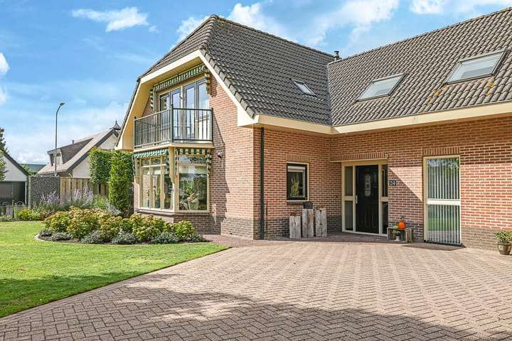 Vrijstaande woning te koop: Broekdijk 24, Kesteren