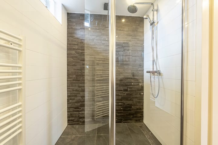 Tussenwoning te koop: Klaverbladstraat 22, Klaaswaal