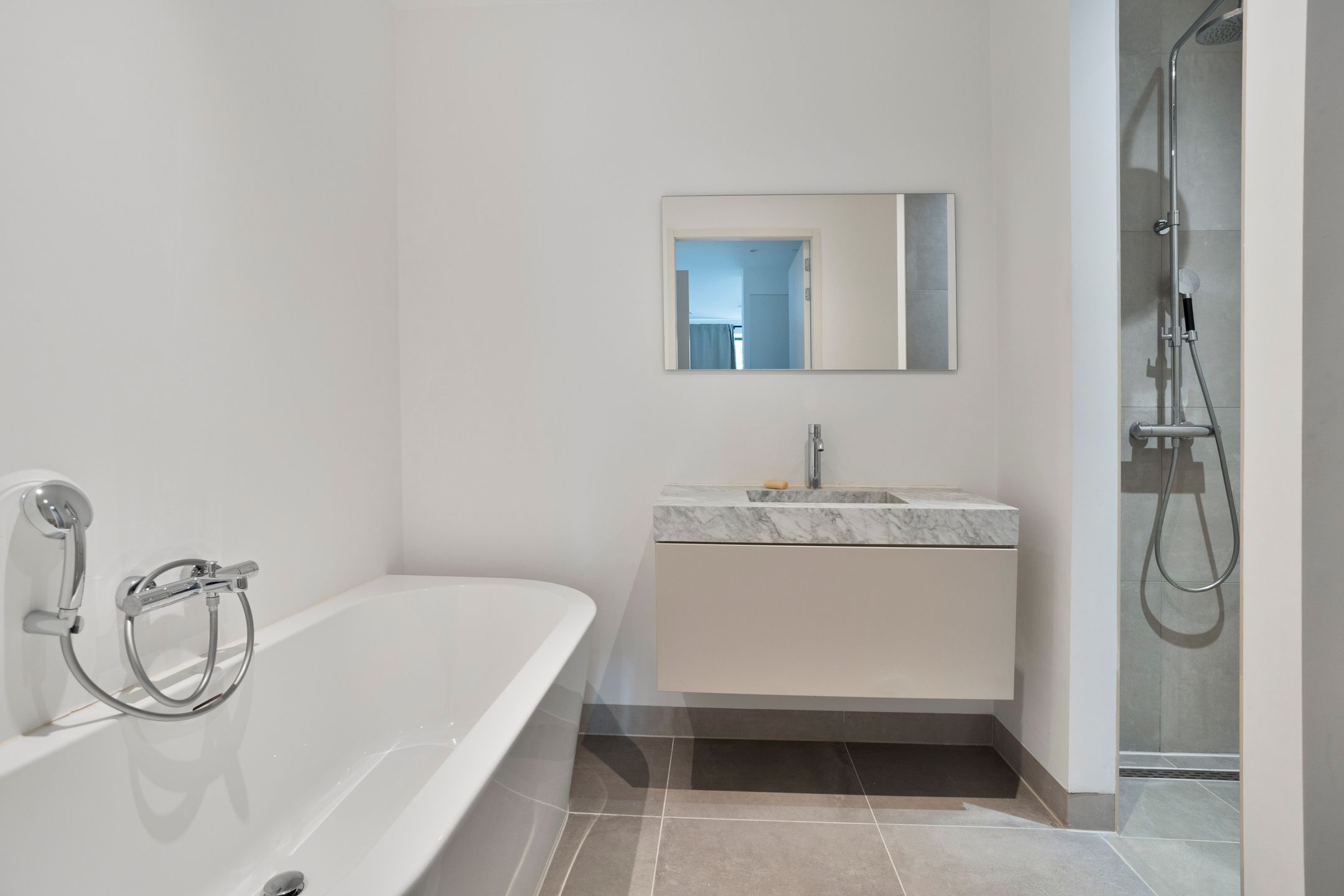 Photo 15 of Lorriestraat 48