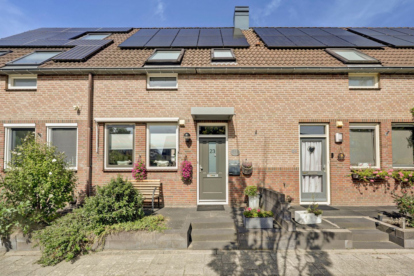 Foto 1 van Maria van Osstraat 23