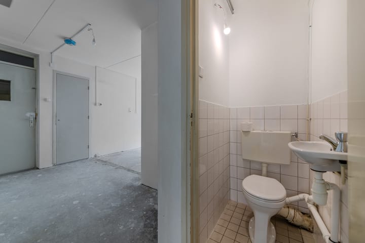 Appartement te koop: Bakkumstraat 8, Amsterdam