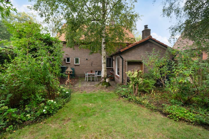 Vrijstaande woning te koop: Torenlaan 2A, Ermelo