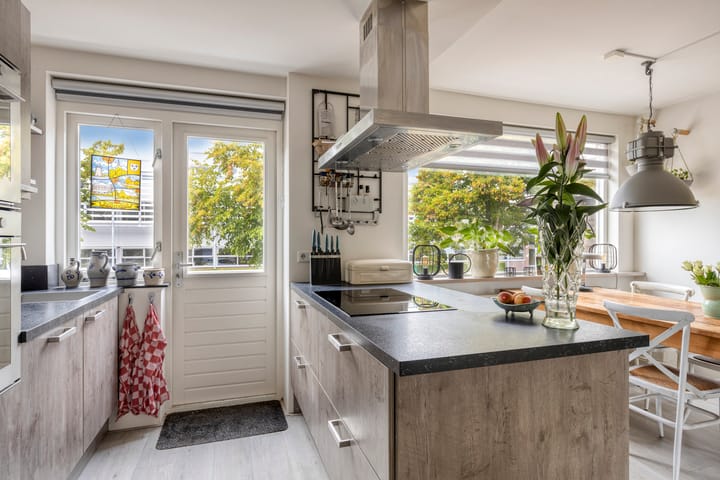 Tussenwoning te koop: Bessestraat 21, Goes