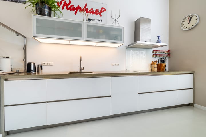 Tussenwoning te koop: Smits van Waesberghestraat 11, Breda