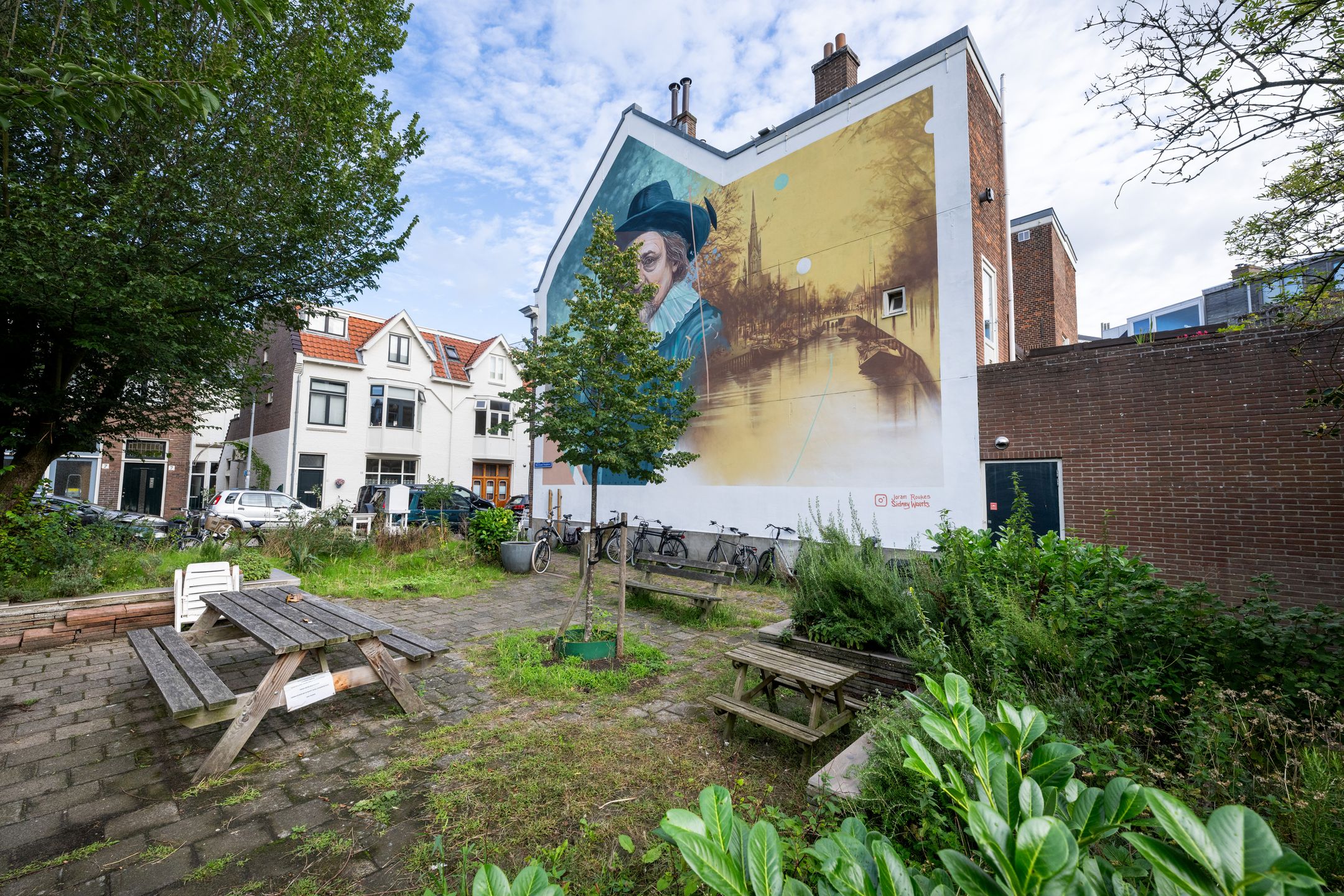 Photo 24 of Kennemerstraat 3-B