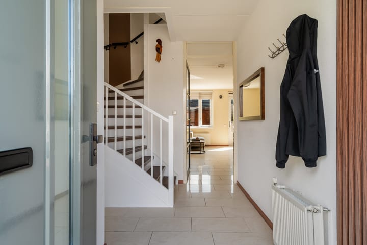 Tussenwoning te koop: Parklaan 62, Pijnacker