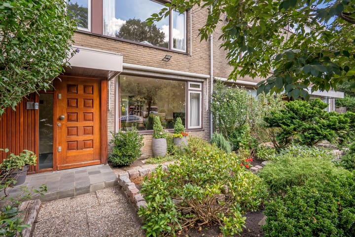 Tussenwoning te koop: Abraham Lincolnlaan 3, Rijswijk (Zh)