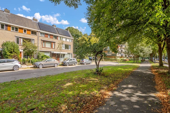 Tussenwoning te koop: Abraham Lincolnlaan 3, Rijswijk (Zh)