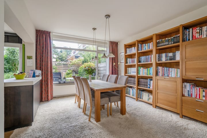 Tussenwoning te koop: Abraham Lincolnlaan 3, Rijswijk (Zh)
