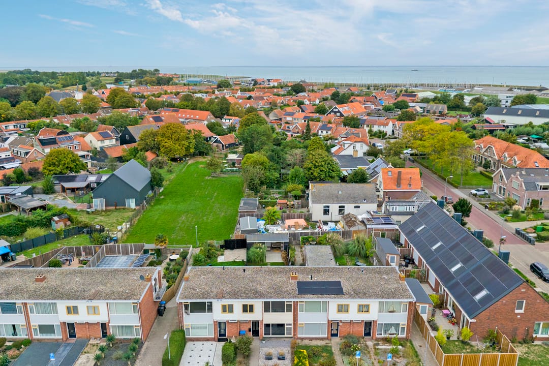 Photo 32 of Deltastraat 17