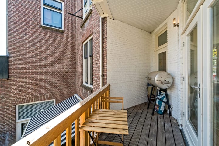 Appartement te koop: Julianalaan 96, Delft