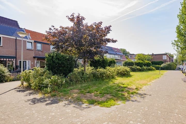 Photo 3 of Zeeweg 235