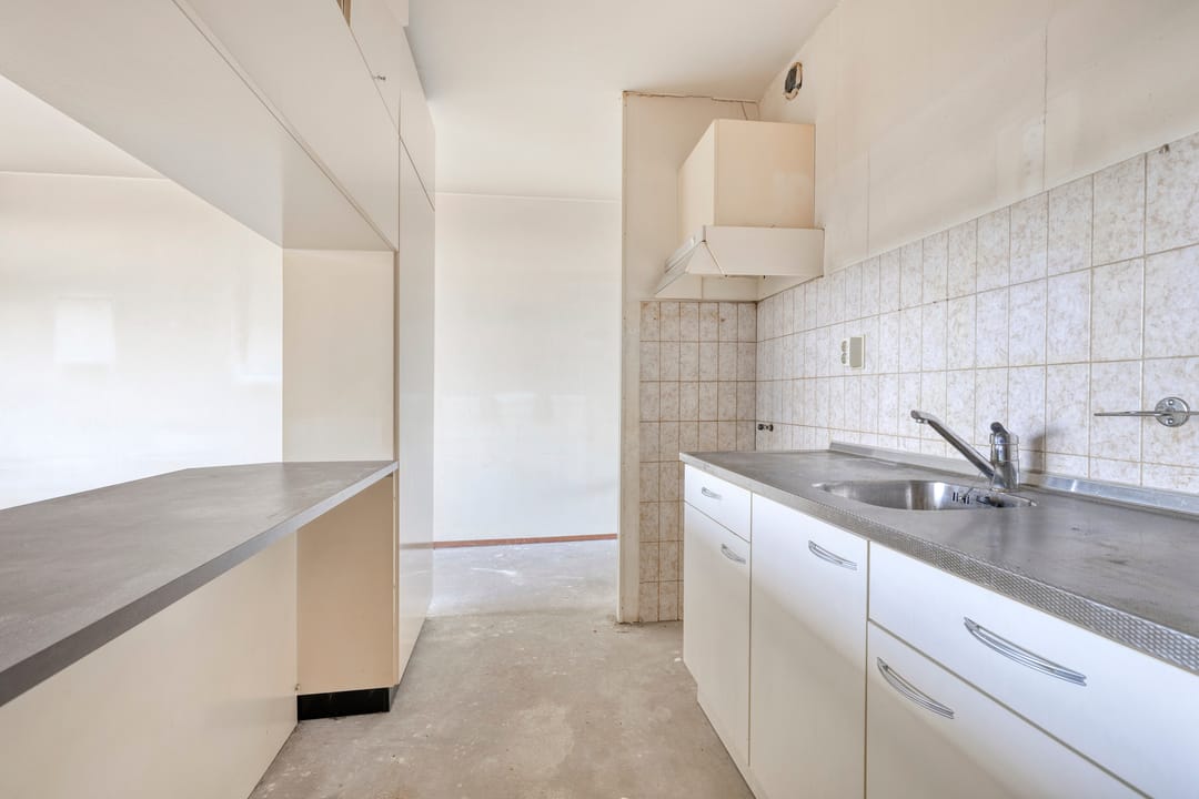 Photo 8 of Gerard Dousingel 86