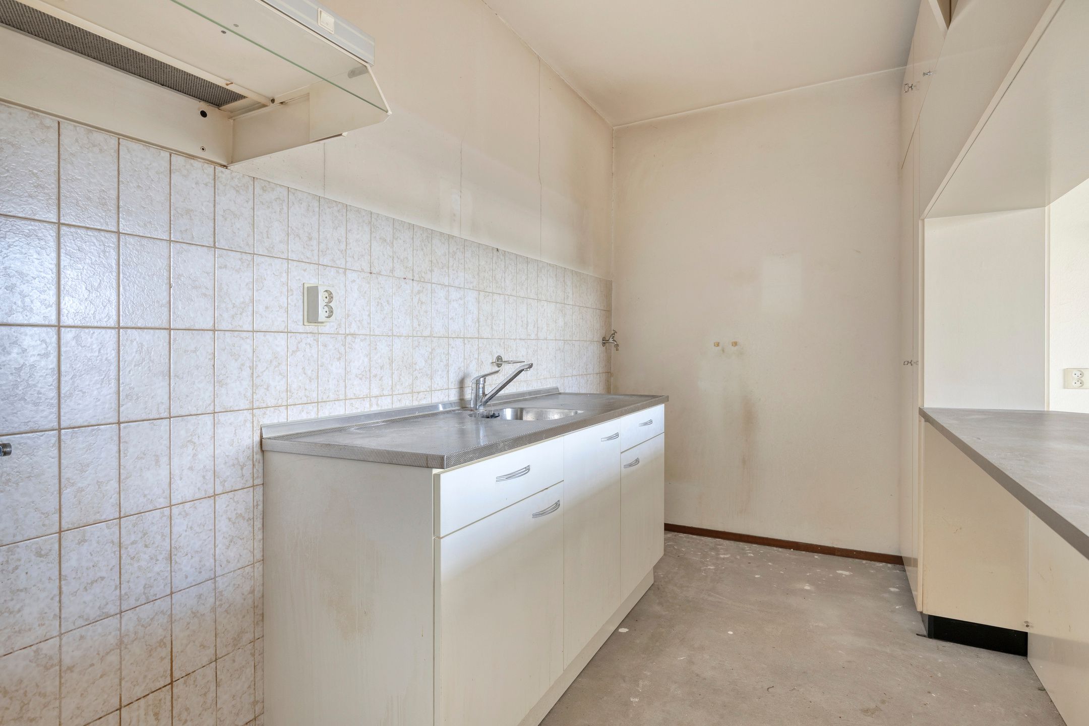 Photo 9 of Gerard Dousingel 86