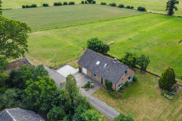 Photo 2 of Bathmenseweg 12-B