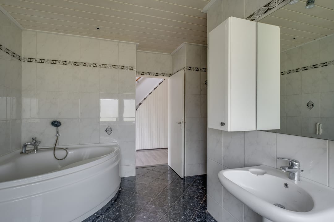 Photo 11 of Bathmenseweg 12-B