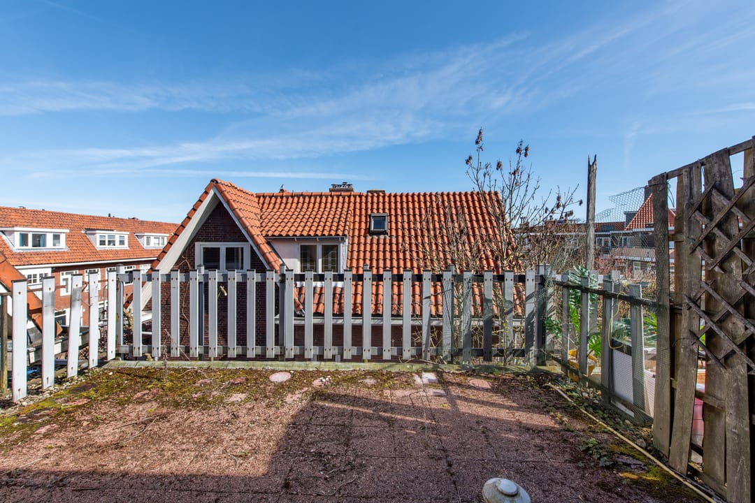 Photo 17 of Teding van Berkhoutstraat 73