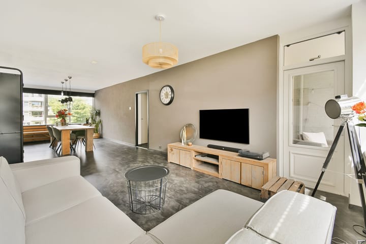 Appartement te koop: Uiverhof 2, Beverwijk