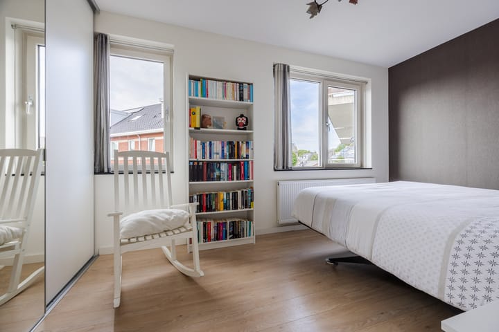 Tussenwoning te koop: Geversstraat 8, Oegstgeest