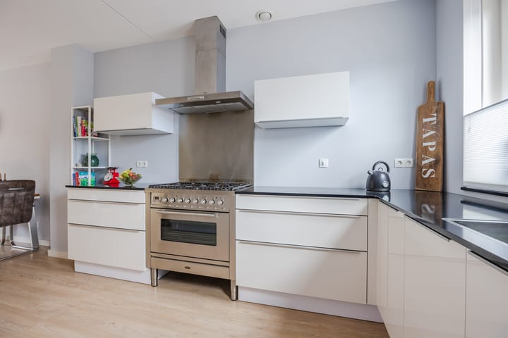 Tussenwoning te koop: Geversstraat 8, Oegstgeest