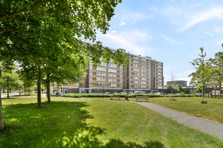 Appartement te koop: Uiverhof 2, Beverwijk