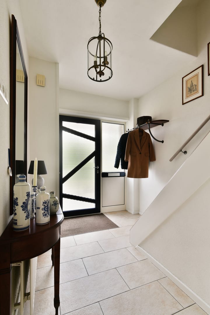 Tussenwoning te koop: Meidoornlaan 43, Dordrecht