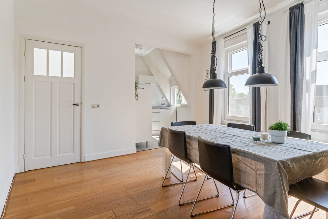 Photo 11 of Bosboomstraat 6-B