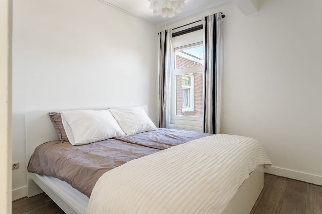 Photo 16 of Bosboomstraat 6-B