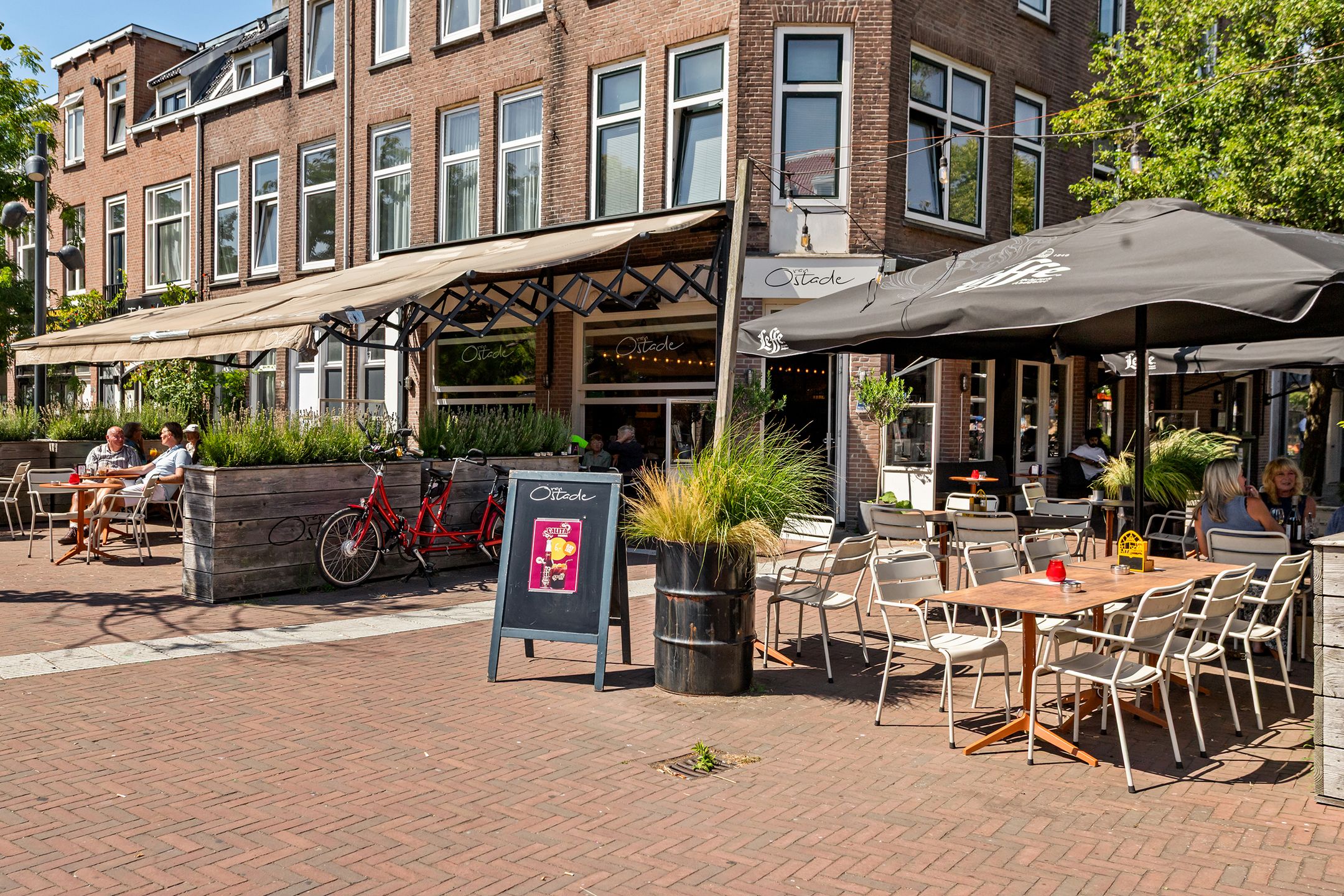Photo 21 of Bosboomstraat 6-B