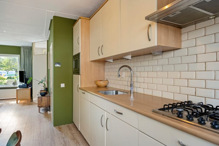 Tussenwoning te koop: Libel 5, Deventer