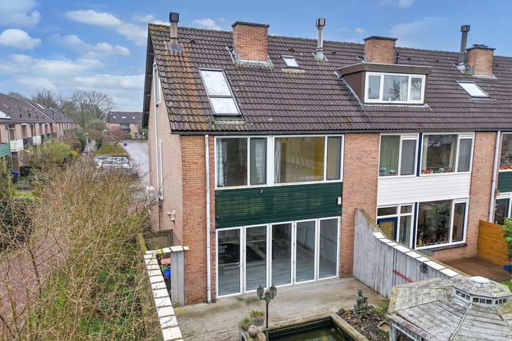 Hoekwoning te koop: Sloep 56, Huizen
