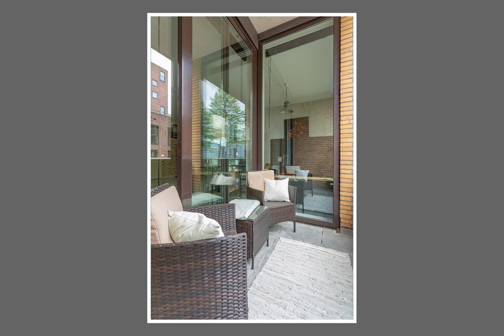 Photo 14 of Eva Besnyöstraat 37