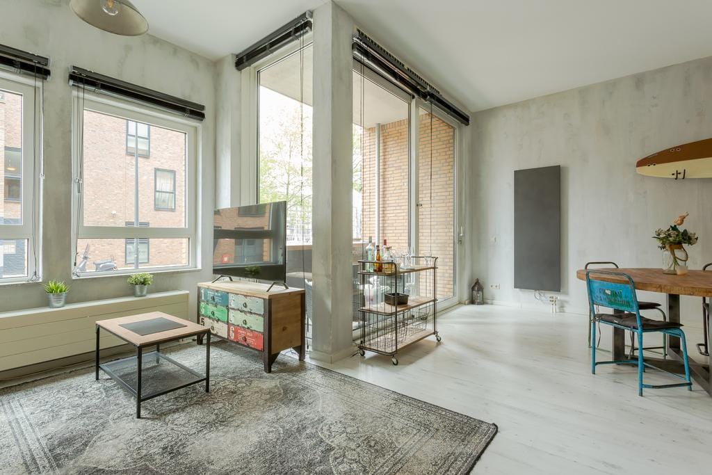 Photo 7 of Eva Besnyöstraat 37