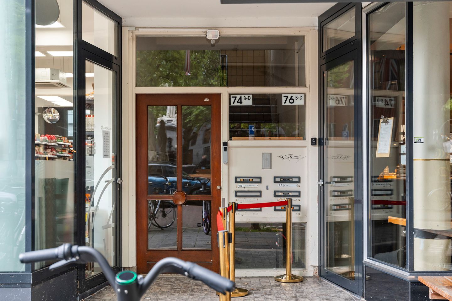 Photo 14 of Pannekoekstraat 74-C