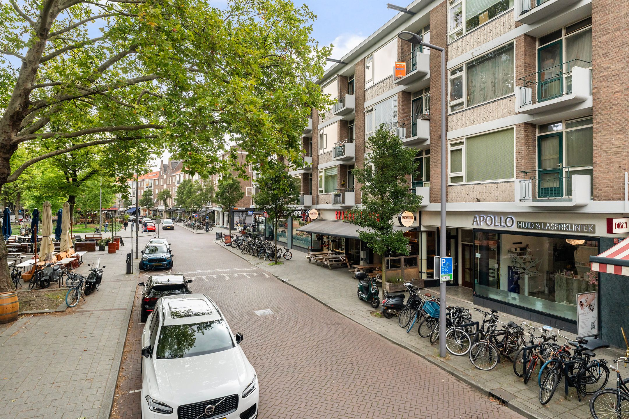 Photo 15 of Pannekoekstraat 74-C