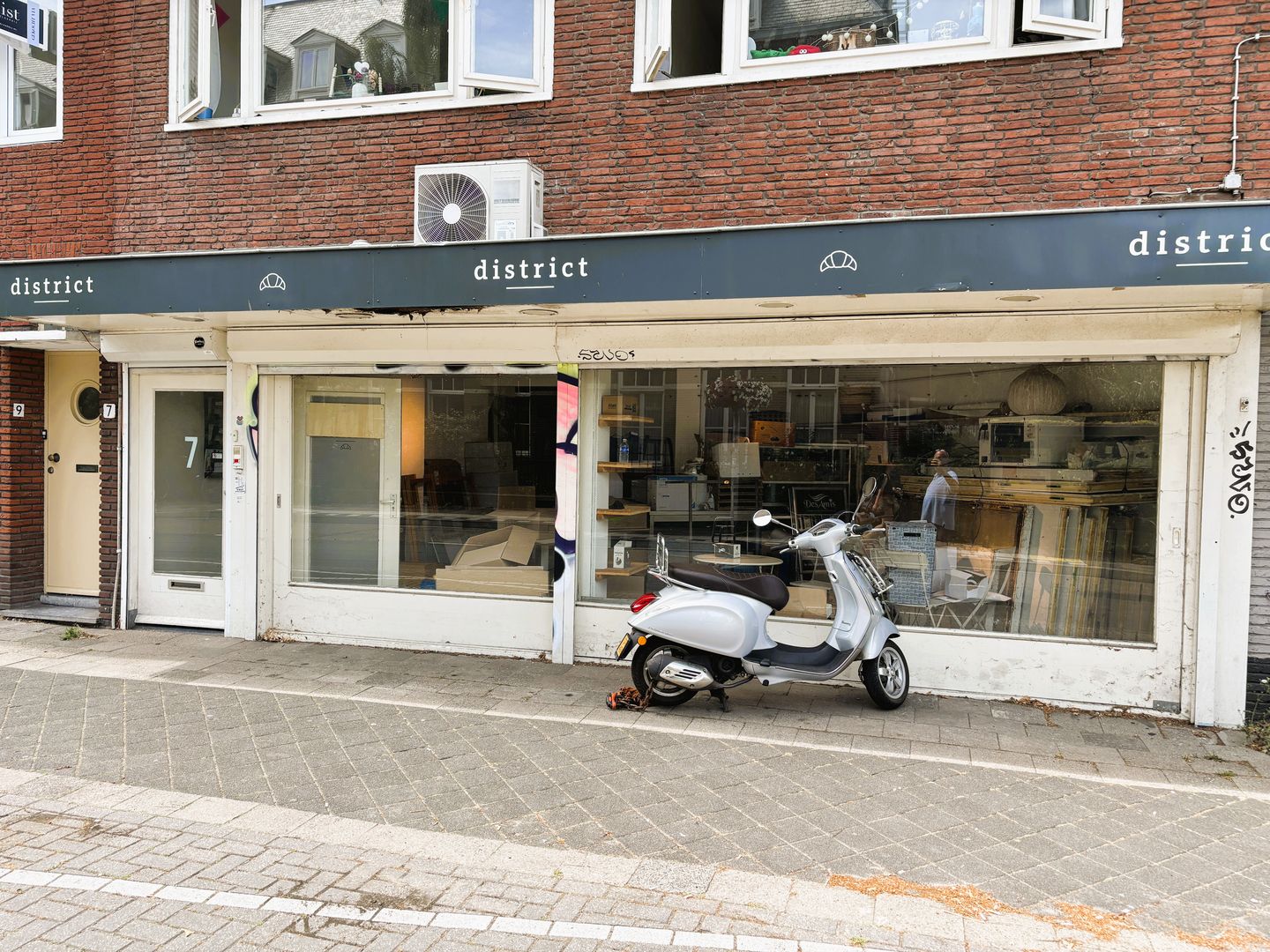 Bekijk foto 2 van Jan van Scorelstraat 7