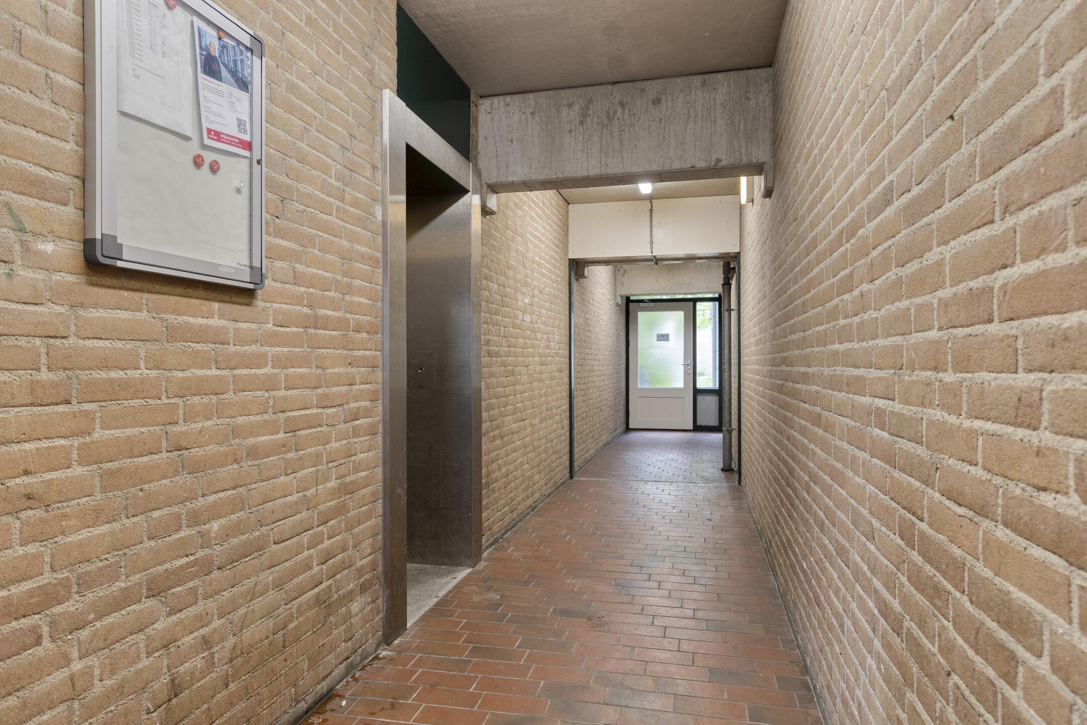 Photo 21 of Peursumstraat 24