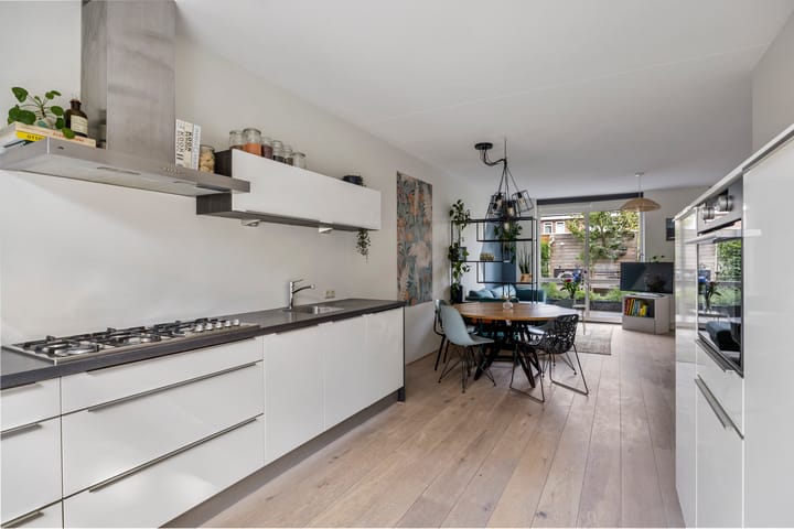 Tussenwoning te koop: Hofdijkstraat 17, Nijmegen