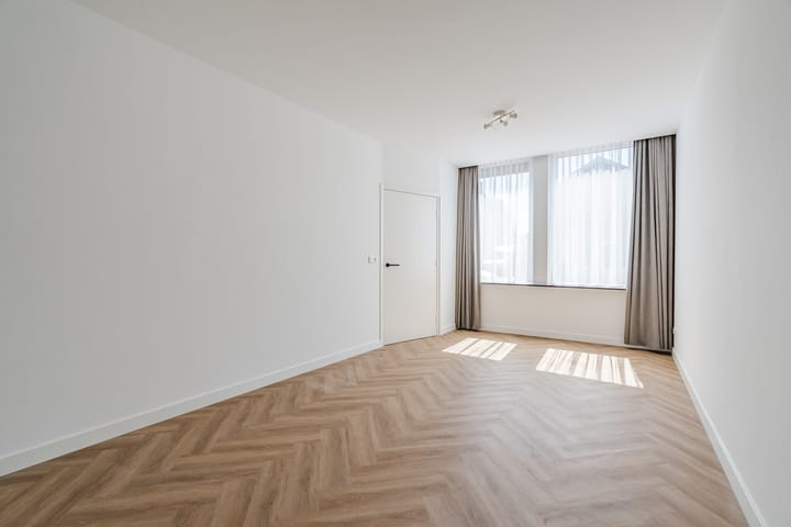 Twee-onder-één-kap te koop: Dommelseweg 108A, Valkenswaard