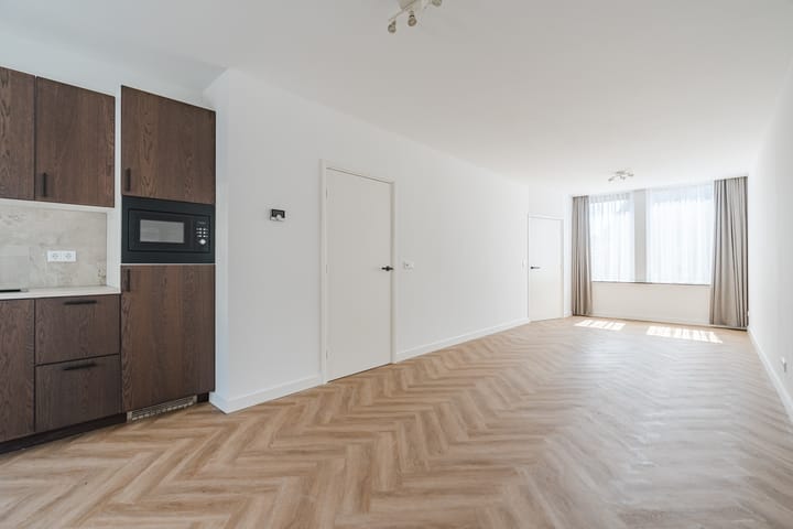 Twee-onder-één-kap te koop: Dommelseweg 108A, Valkenswaard