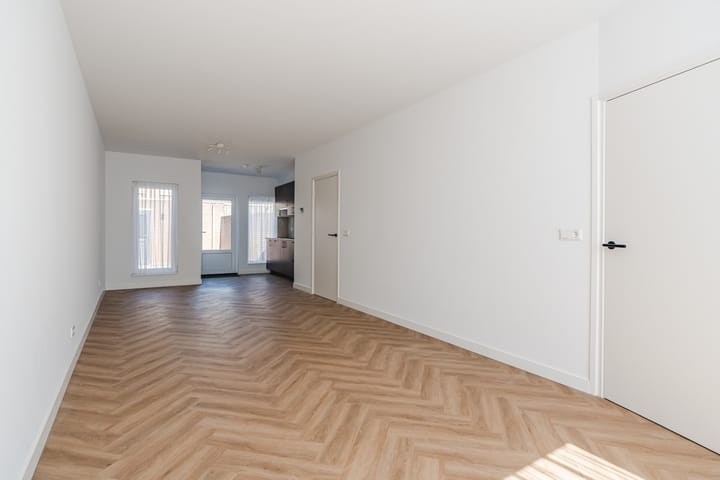 Twee-onder-één-kap te koop: Dommelseweg 108A, Valkenswaard