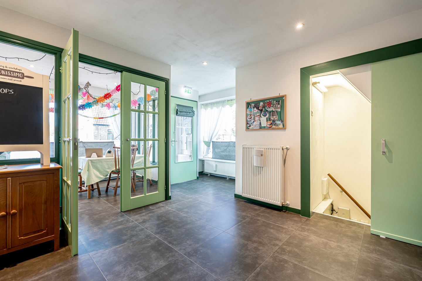 View photo 4 of Van Oosten de Bruijnstraat 195-A