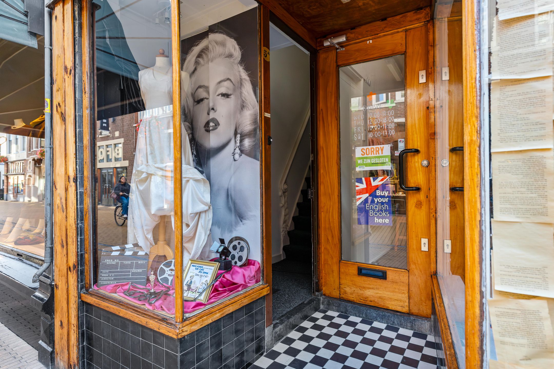 Photo 6 of Zwanestraat 5-A