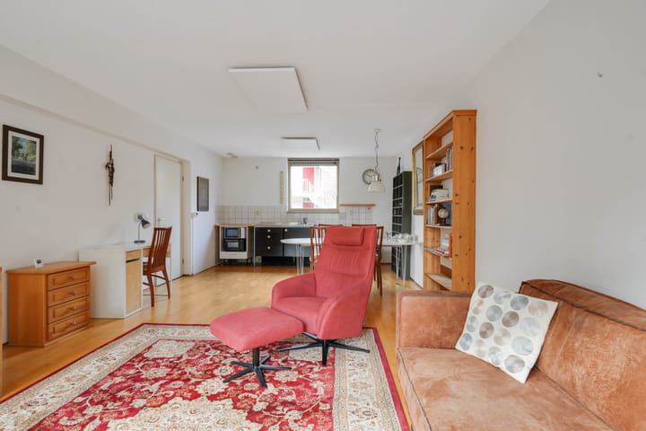 Photo 4 of Marconistraat 109