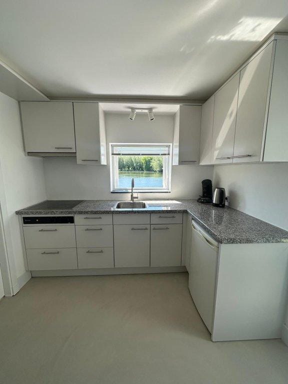 Vrijstaande woning te huur: Waalbandijk 84, Afferden (Ge)